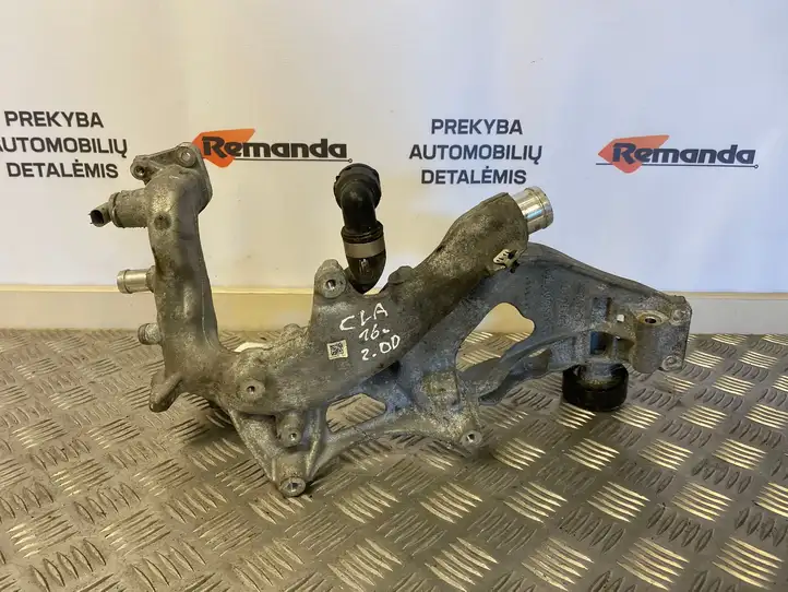 Mercedes-Benz CLA C117,X117,W117 (2013 - 2019) A6512011709 Кронштейн генератора — фото 1
