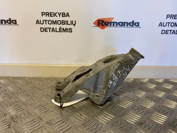 Audi A5 8T 8F (2011 - 2016) 8K0199307 Кронштейн двигателя — фото 1