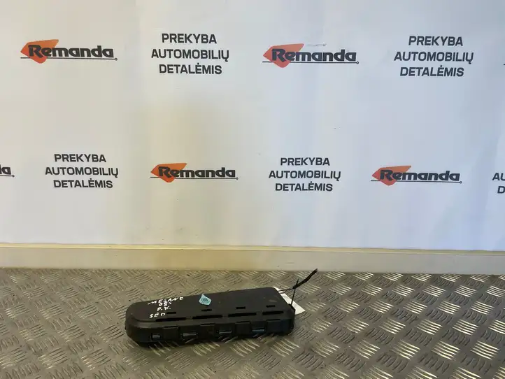 Renault Megane II (2006 - 2008) 8200371806A Подушка безопасности сиденья — фото 1