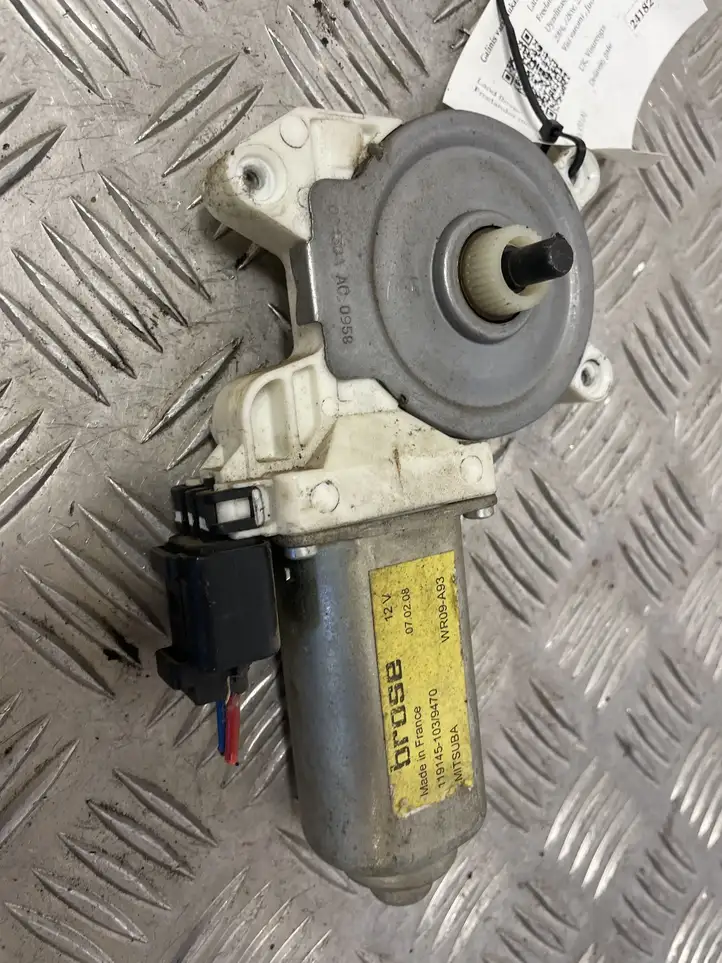 Land Rover Freelander (2003 - 2006) 119145103 Стеклоподъемник задней двери — фото 3