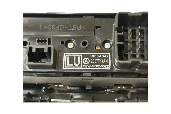 Mitsubishi Outlander (2016 - 2018) 8608A347 Кнопка стеклоподъемников — фото 8