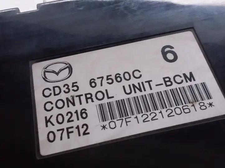 Mazda 5 (2005 - 2010) CD3567560C Модуль комфорта — фото 4