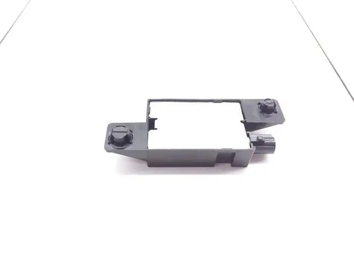 BMW X1 E84 (2009 - 2015) 8410914209205 Антенна Bluetooth — фото 2