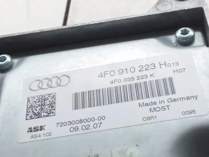 Audi A6 S6 C6 4F (2004 - 2008) 4F0910223H Усилитель звука — фото 5