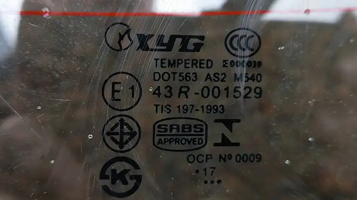 Toyota Auris 150 (2006 - 2012) 43R001529 Заднее стекло — фото 5