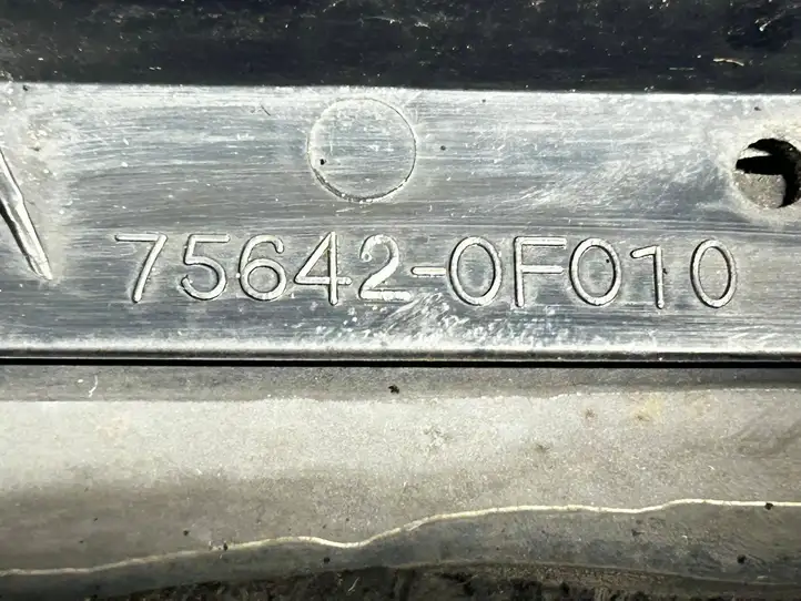 Toyota Verso (2012 - 2015) 756420F010 Заднее боковое стекло — фото 4