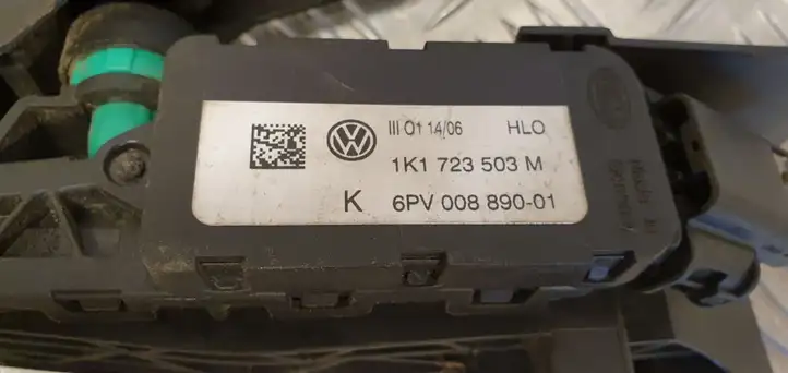 Volkswagen Golf Plus (2004 - 2008) 1K1723503M Педаль акселератора — фото 3