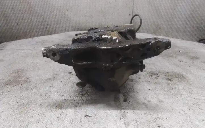 Volvo XC90 (2002 - 2006)  08689633 Задний редуктор