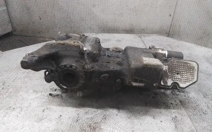 Volvo XC90 (2002 - 2006)  08689633 Задний редуктор