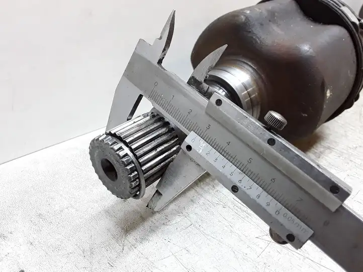 Volvo V70 (2007 - 2013)   Передняя полуось