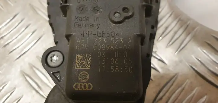 Audi A6 S6 C6 4F (2004 - 2008) 4F1723523A Педаль акселератора — фото 2