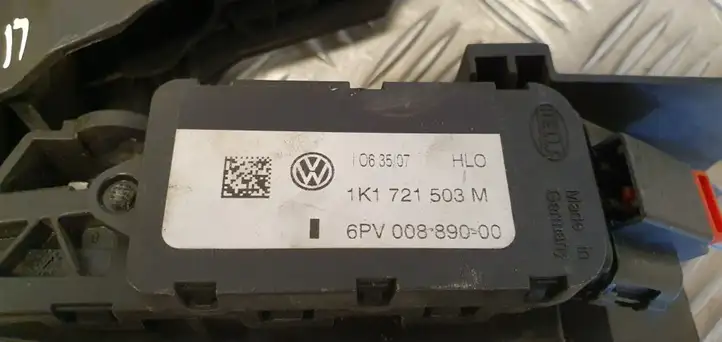 Volkswagen Golf Plus (2004 - 2008) 1K1721503M Педаль акселератора — фото 3