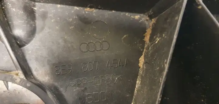 Audi A4 S4 B7 8E 8H (2004 - 2009) 8E9807454 Кронштейн заднего бампера — фото 4