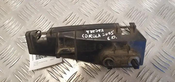 Toyota Corolla E120 E130 (2004 - 2007) 525620F010 Кронштейн заднего бампера — фото 1