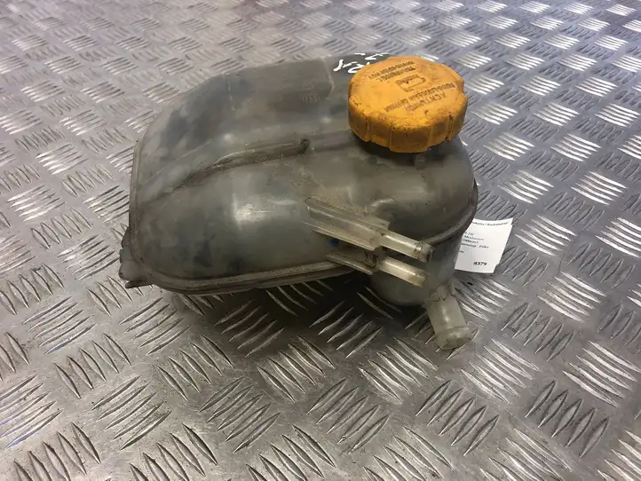 Opel Zafira B (2006 - 2008) 460029937 Расширительный бачок — фото 4