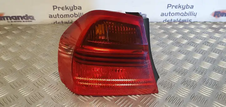 BMW 3 E90 E91 (2005 - 2012) 6937457 Задний фонарь в кузове — фото 1