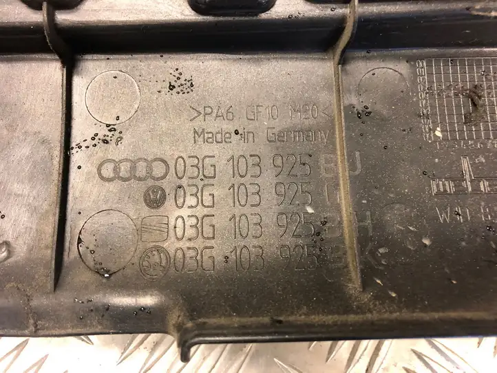 Audi A3/S3 8P (2003 - 2005) 03G103925J Крышка двигателя декоративная — фото 5