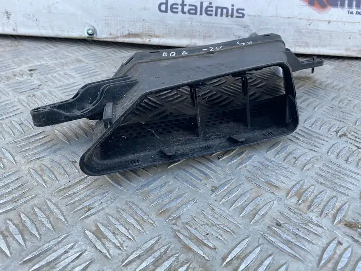 Audi A5 8T 8F (2011 - 2016) 8K0129618 Детали воздухозаборника — фото 3