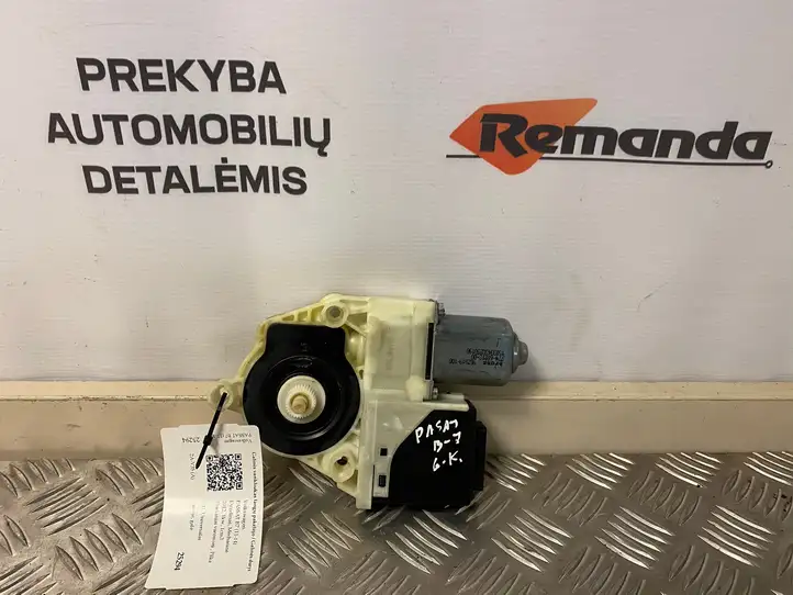Volkswagen PASSAT B7 (2011 - 2014) 3AA959795 Стеклоподъемник задней двери — фото 1