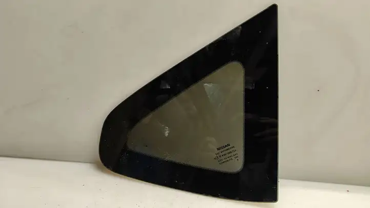 Nissan Qashqai (2006 - 2010) E643R006723 Заднее боковое стекло — фото 1