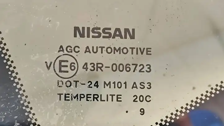 Nissan Qashqai (2006 - 2010) E643R006723 Заднее боковое стекло — фото 2