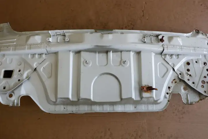 Toyota Avensis T270 (2009 - 2012) 5830705090 Другая часть кузова — фото 5