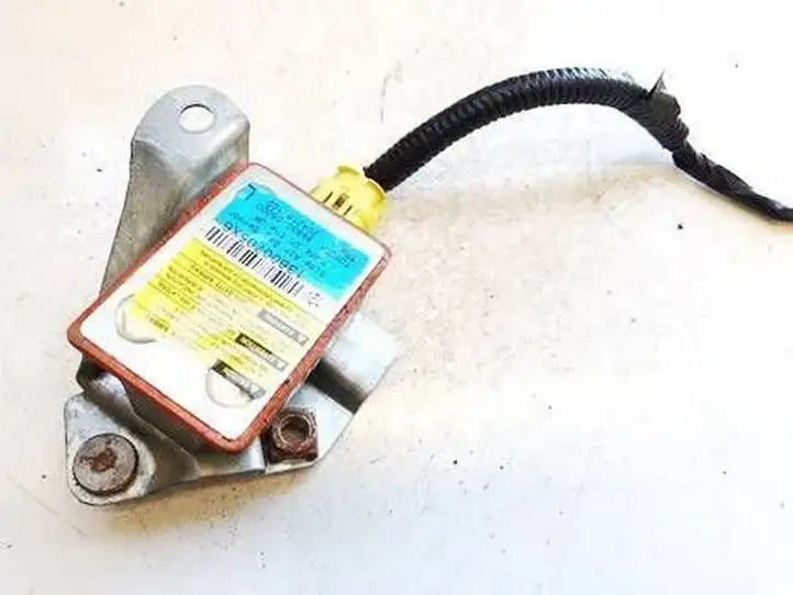 Toyota Avensis T220 (2000 - 2003) 8983005020 Датчик удара SRS — фото 1