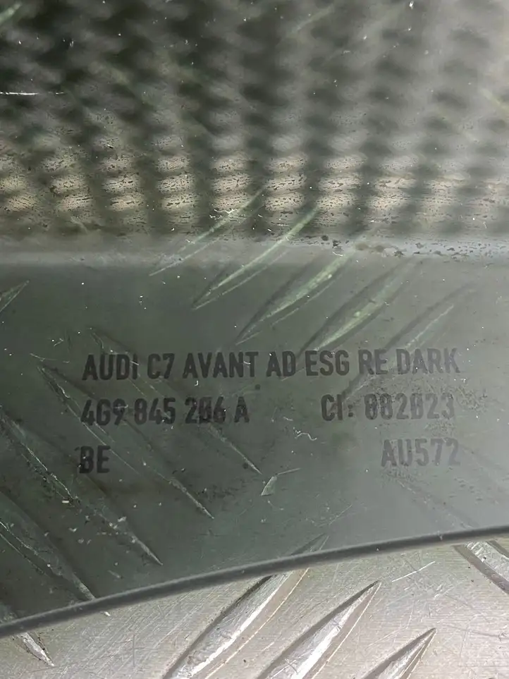 Audi A6 C7 (2014 - 2018) 4G9845206A Стекло задней двери — фото 11