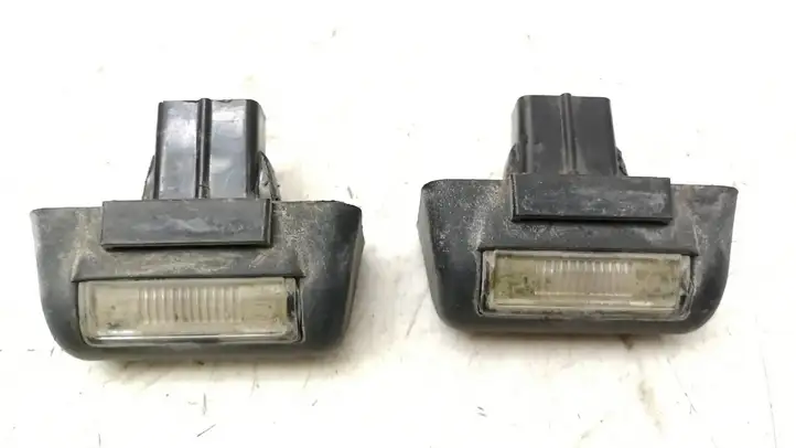 Ford Transit (2006 - 2013) E20019048 Подсветка номера — фото 9