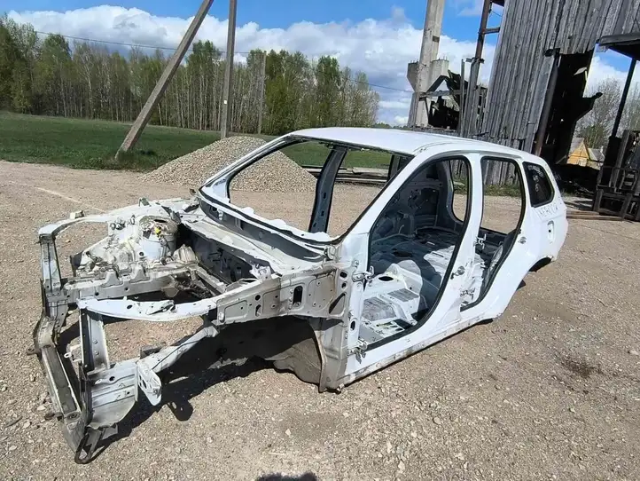 Mitsubishi Outlander (2014 - 2016) Кузов — фото 1