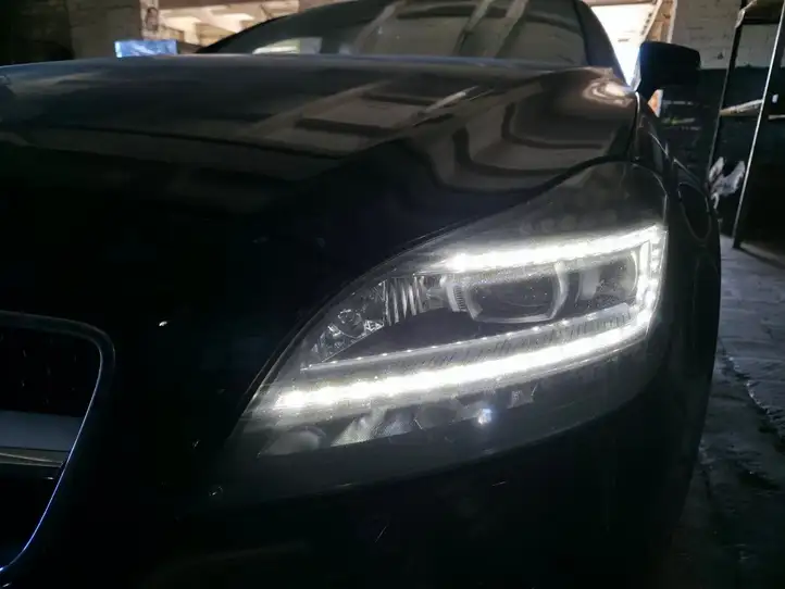 Mercedes-Benz CLS C218,X218 (2011 - 2017) A2188202359 Передняя фара — фото 4