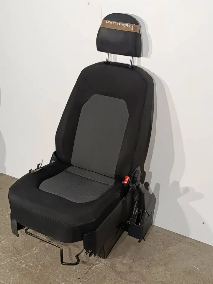 Volkswagen Crafter (2016 - ) Переднее сиденье пассажира — фото 2