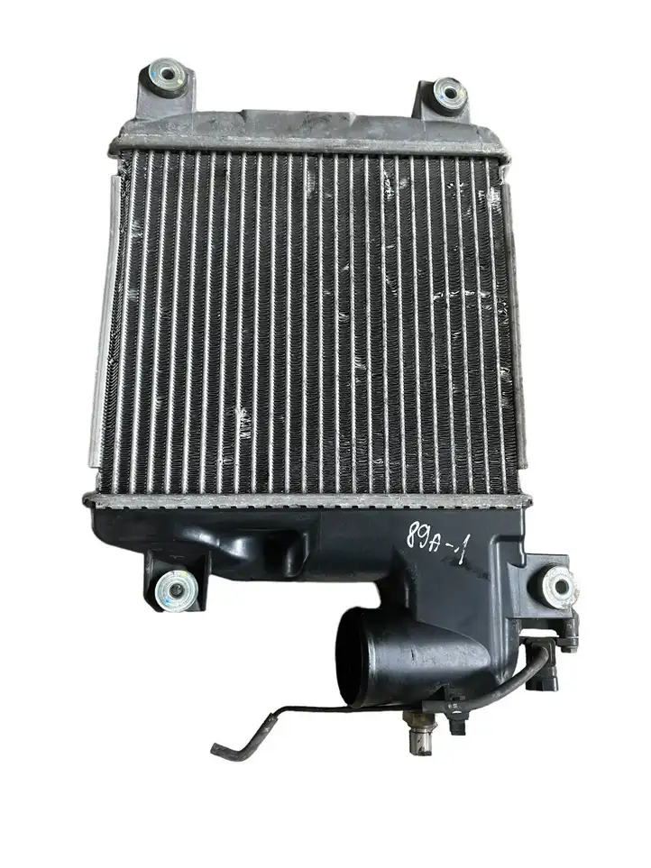 Toyota Hilux (AN10, AN20, AN30) (2004 - 2008) TG1270000741 Интеркулер — фото 1