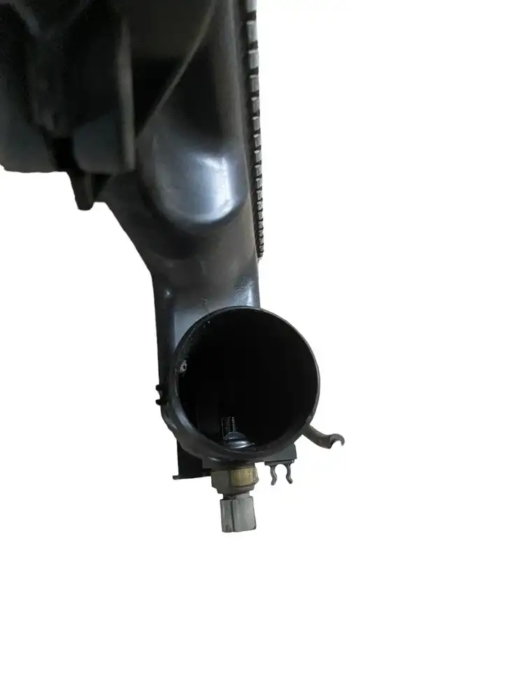 Toyota Hilux (AN10, AN20, AN30) (2004 - 2008) TG1270000741 Интеркулер — фото 4