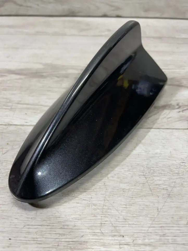 BMW 5 F10 F11 (2009 - 2016) 9269938 Крышка GPS-антенны — фото 2