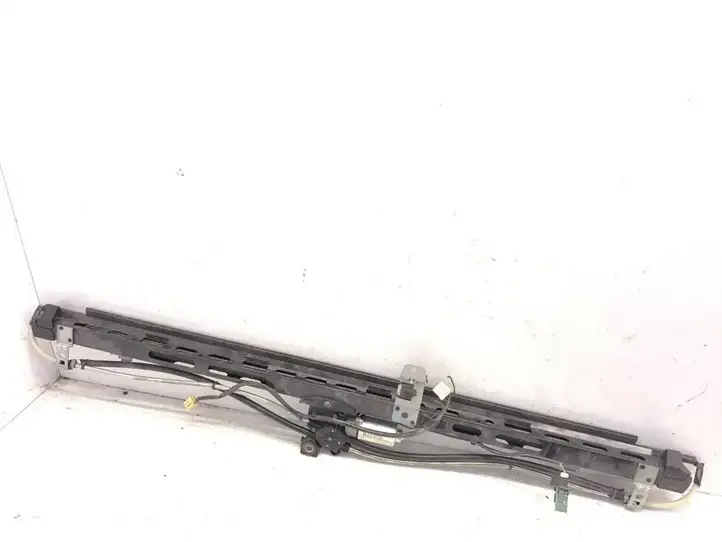 Lexus GS250 300 350 300h 450h (2011 - 2015) 6435030150 Электрическая шторка заднего стекла — фото 3