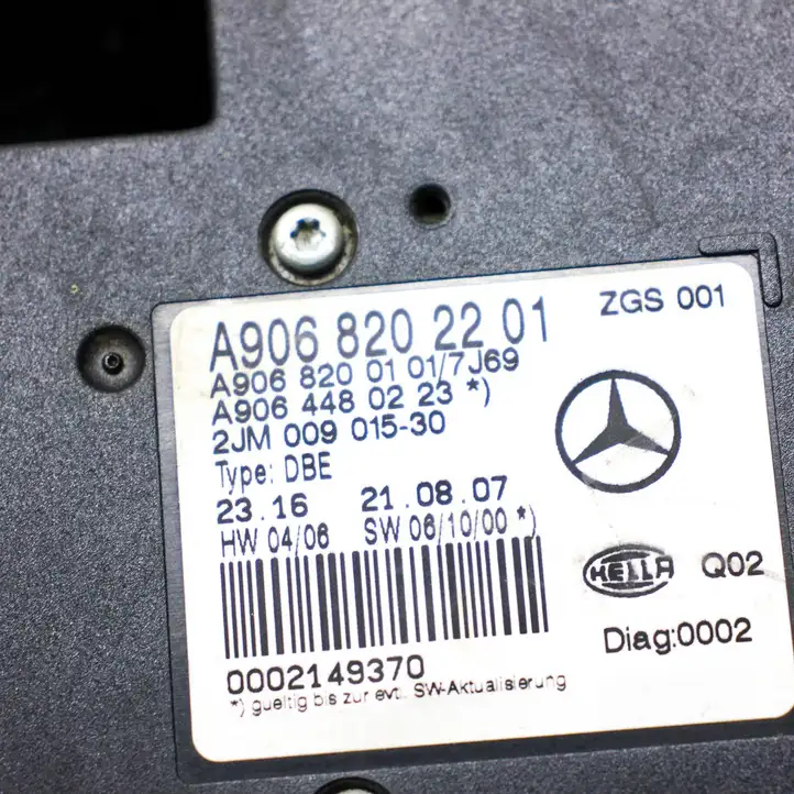 Mercedes-Benz Sprinter W906 (2006 - 2018) A9068202201 Передняя подсветка — фото 6