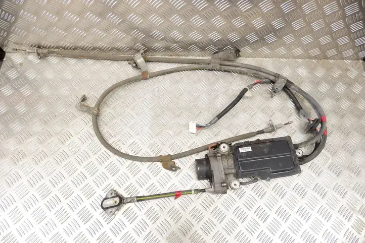Lexus GS250 300 350 300h 450h (2011 - 2015) 4631030020 Блок управления стояночным тормозом — фото 1