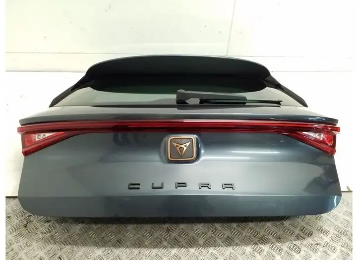 Cupra Leon (2022 - ) Крышка багажника — фото 5