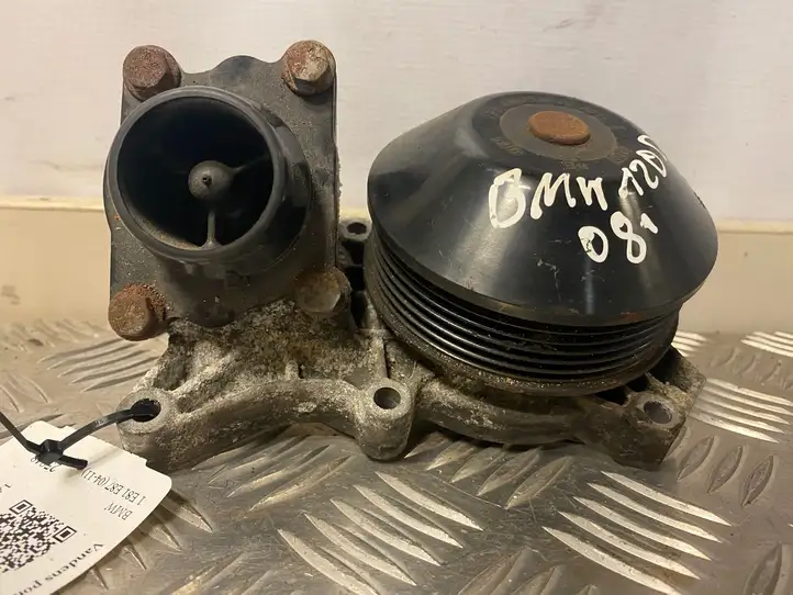 BMW 1 E81 E87 (2004 - 2011) насос охлаждения — фото 4