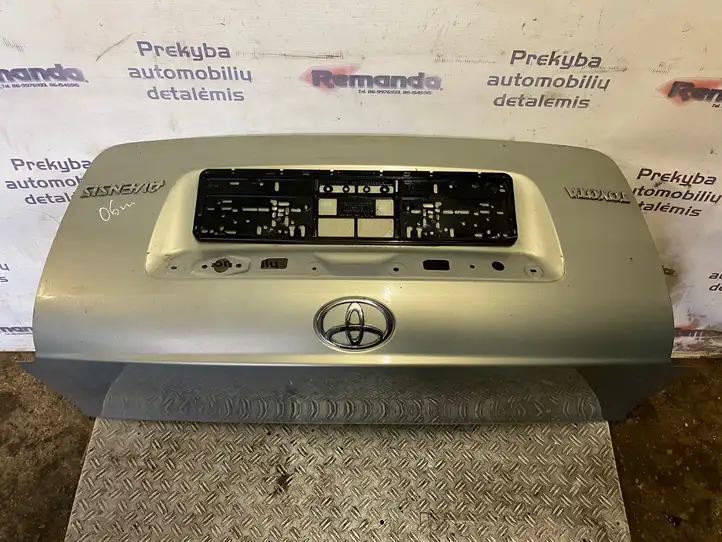 Toyota Avensis T250 (2003 - 2006) Крышка багажника — фото 2