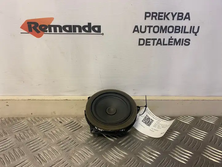 BMW 3 F30 F35 F31 (2012 - 2018) 65139288769 Динамики передних дверей — фото 1