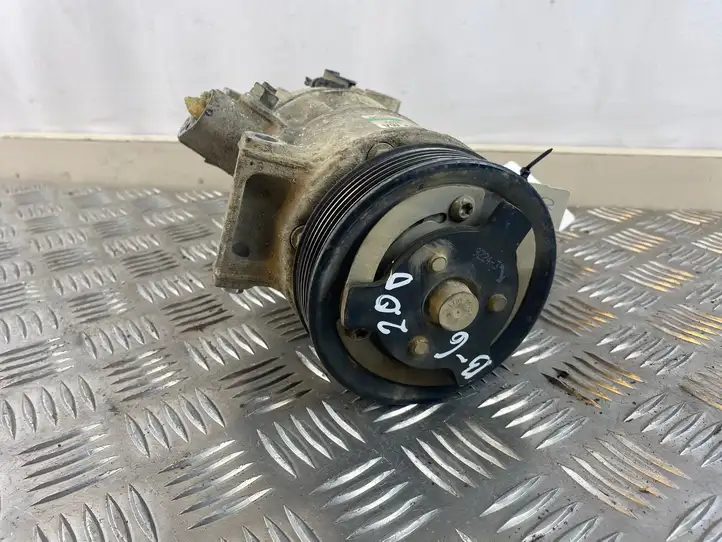 Volkswagen PASSAT B6 (2005 - 2010) 5N0820803 Компрессор (насос) кондиционера воздуха — фото 2