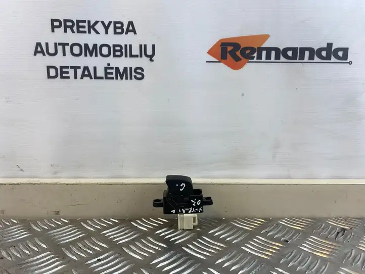 Nissan X-Trail T31 (2007 - 2014) Блок кнопок стеклоподъемников — фото 1