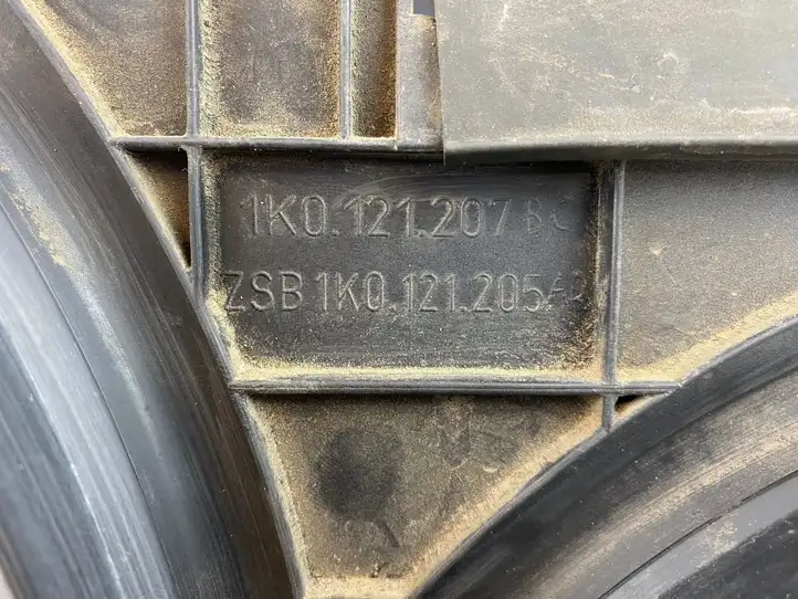 Volkswagen PASSAT CC (2012 - 2017) 1K0121207BC Дифузор радиатора — фото 6