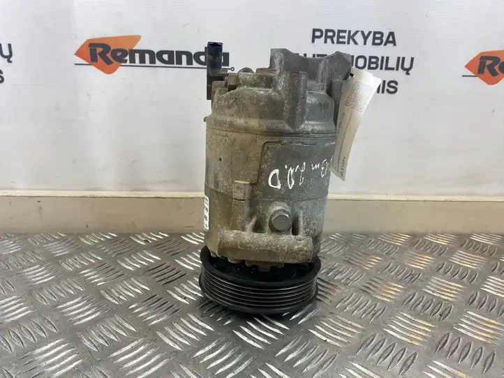Volkswagen PASSAT CC (2012 - 2017) 5N0820803E Компрессор (насос) кондиционера воздуха — фото 1
