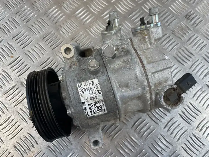 Volkswagen Golf VII (2013 - 2019) 5Q0819803E Компрессор (насос) кондиционера воздуха — фото 5