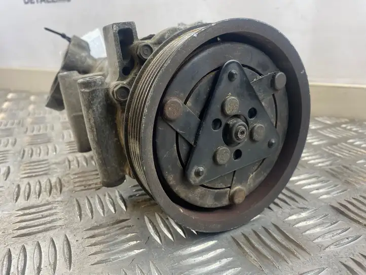 Renault Modus (2007 - 2012) 8200651251 Компрессор (насос) кондиционера воздуха — фото 3