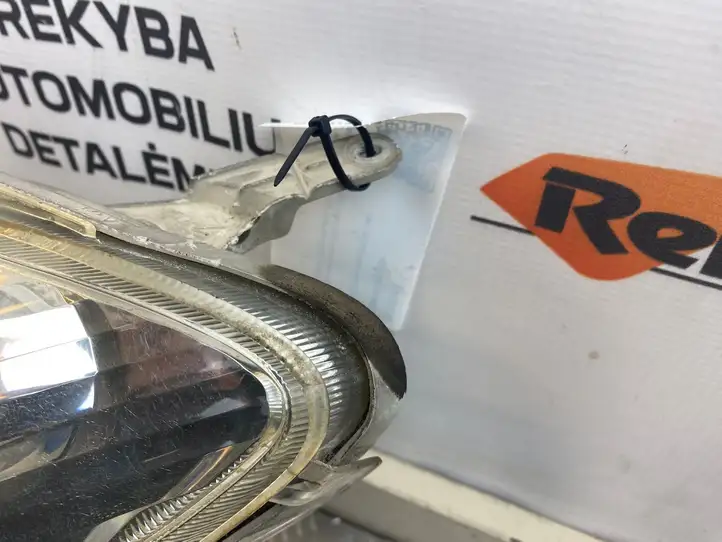 Toyota Corolla Verso E121 (2001 - 2004) 9922679004 Передняя фара — фото 8