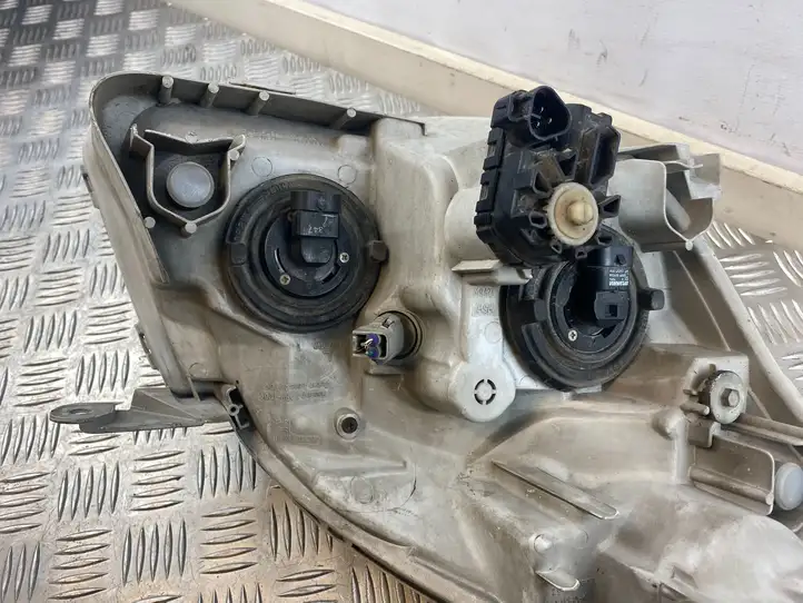 Toyota Corolla Verso E121 (2001 - 2004) 9922679004 Передняя фара — фото 11